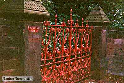 Strawberry Fields, Liverpool 1990